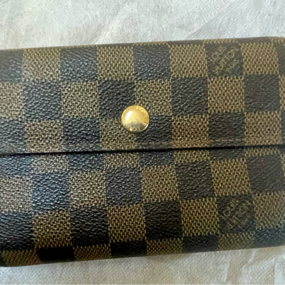 Louis Vuitton Damier ebene compact Checkered Wallet